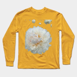 White flower blooms Long Sleeve T-Shirt